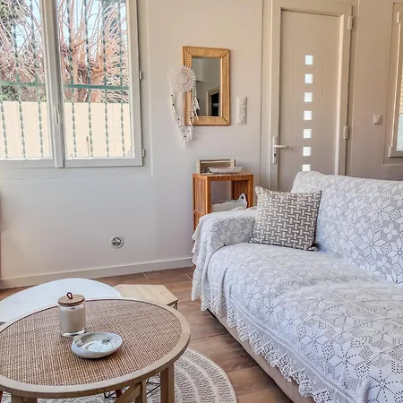 Super Studio Tres Bien Place Pour Aller Aux Calanques La Ciotat